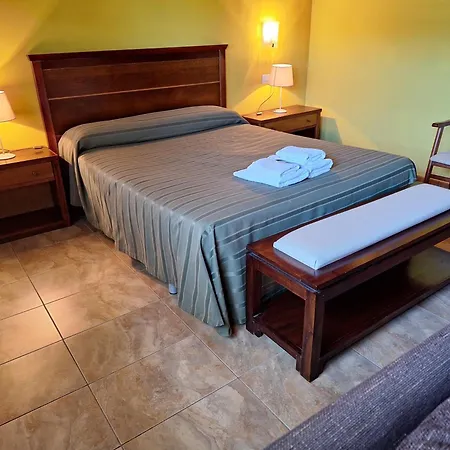 Hostal Europa-3